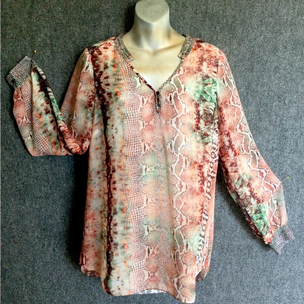 ETCETERA flowery soft silk-like, easy care polyester BLOUSE w/ beading. Medium